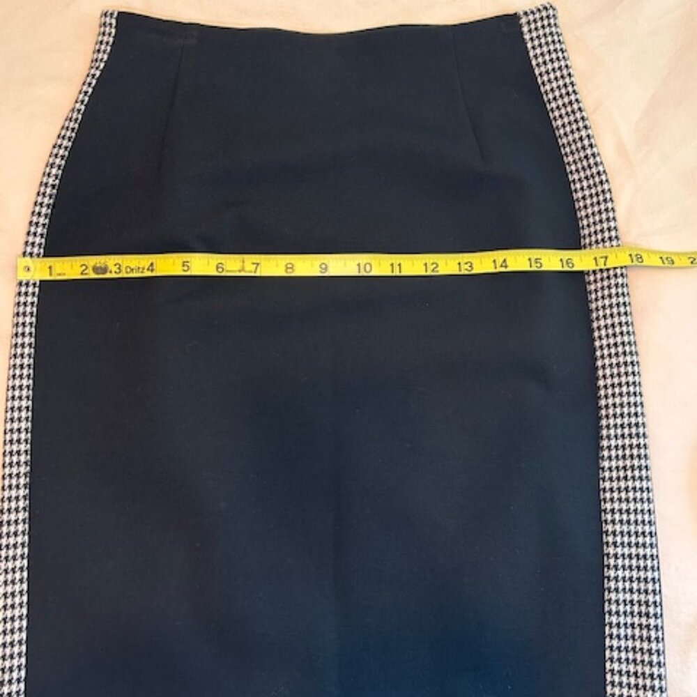 Escada Sport Black Pencil Skirt w Herringbone Side Trim *See Measurements* Small - Picture 9 of 13